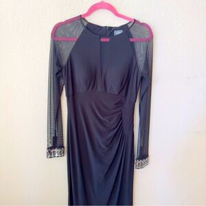 Sheet/mesh Vince Camuto gown - Long Sheer sleeves